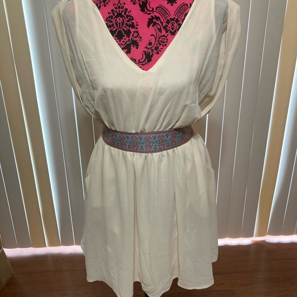 Off-white Dress